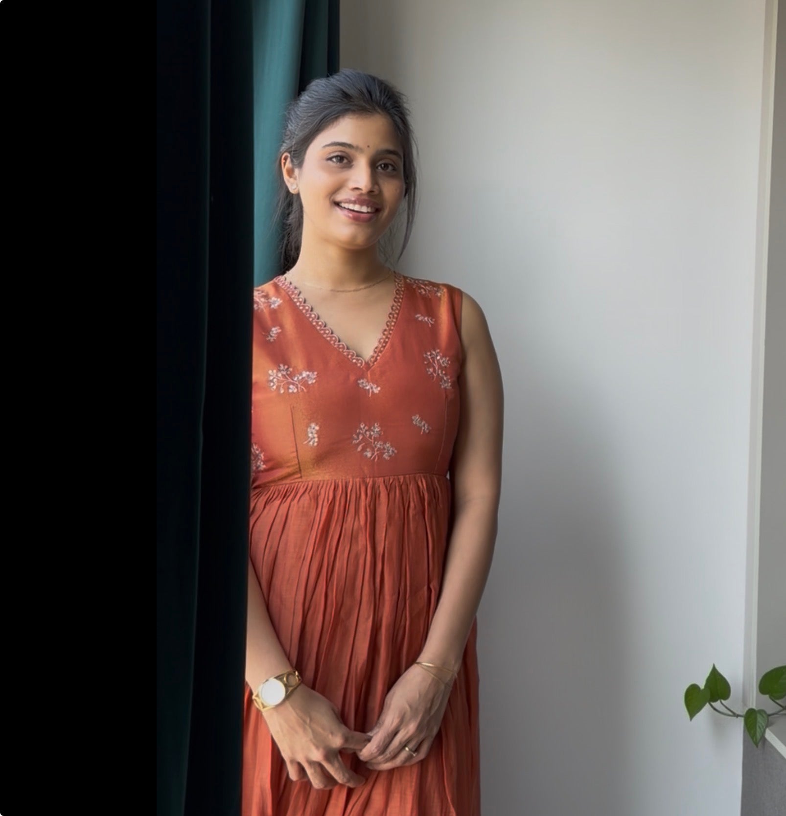 Swarna tissue dress