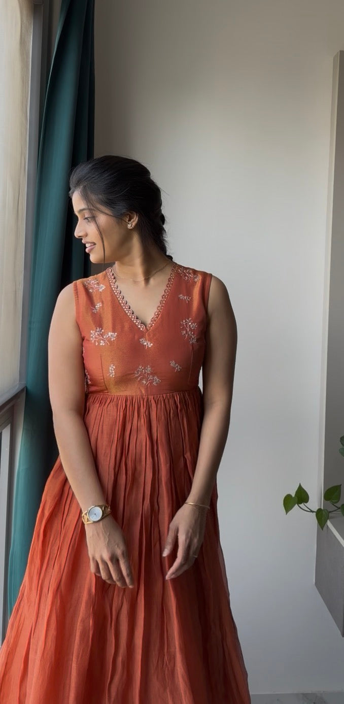 Swarna tissue dress