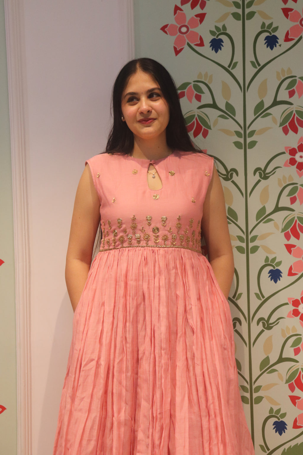 Anvi dress