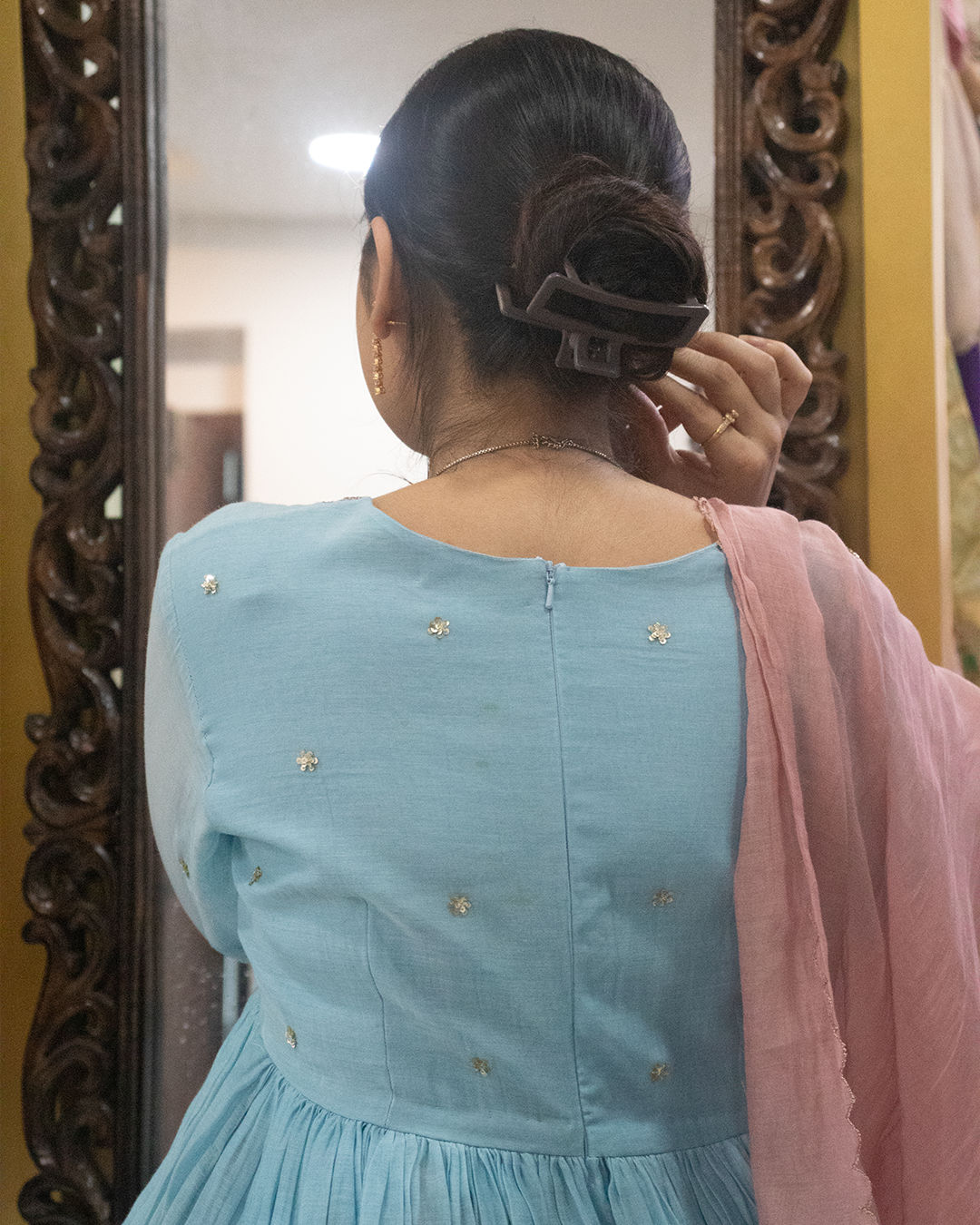 Neelima chanderi kurtha set